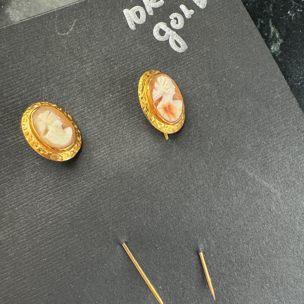 ✨ SOLD ✨ 10K solid gold cameo antique stick pin cute LOT - Picture 8 of 11